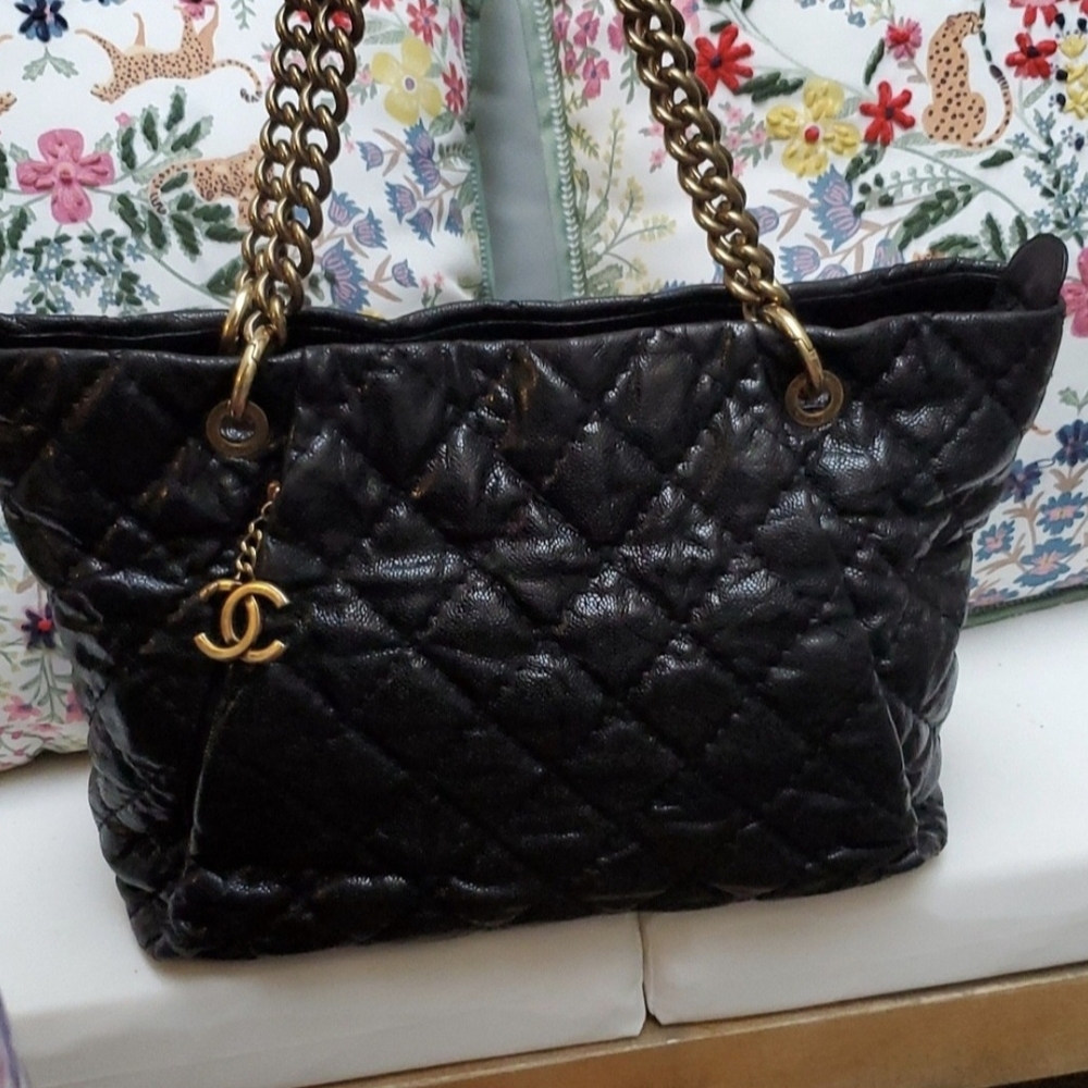 Chanel Pleats Black Caviar Leather Tote